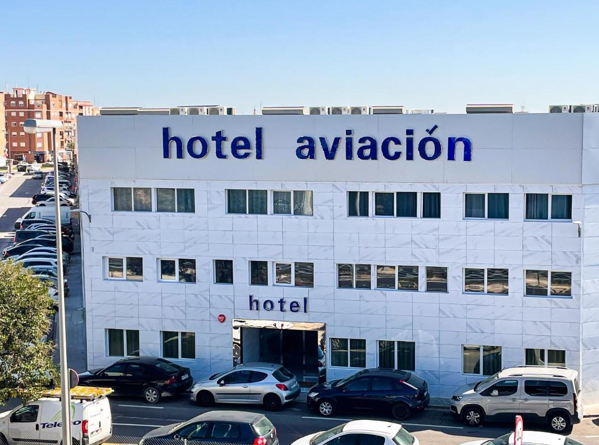 Hotel Aviacion Manises Kültér fotó